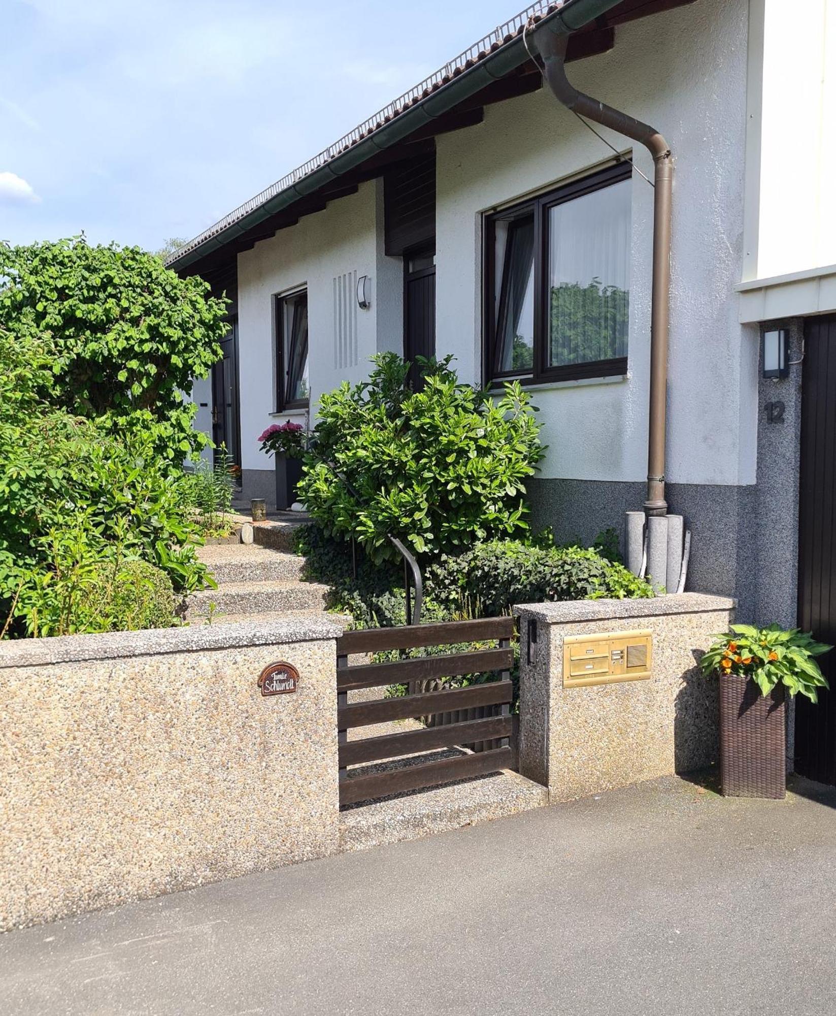 Ferienwohnung Alwine 코부르크 외부 사진